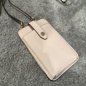 Michael Kors Crossbody Wallet and Phone Holder